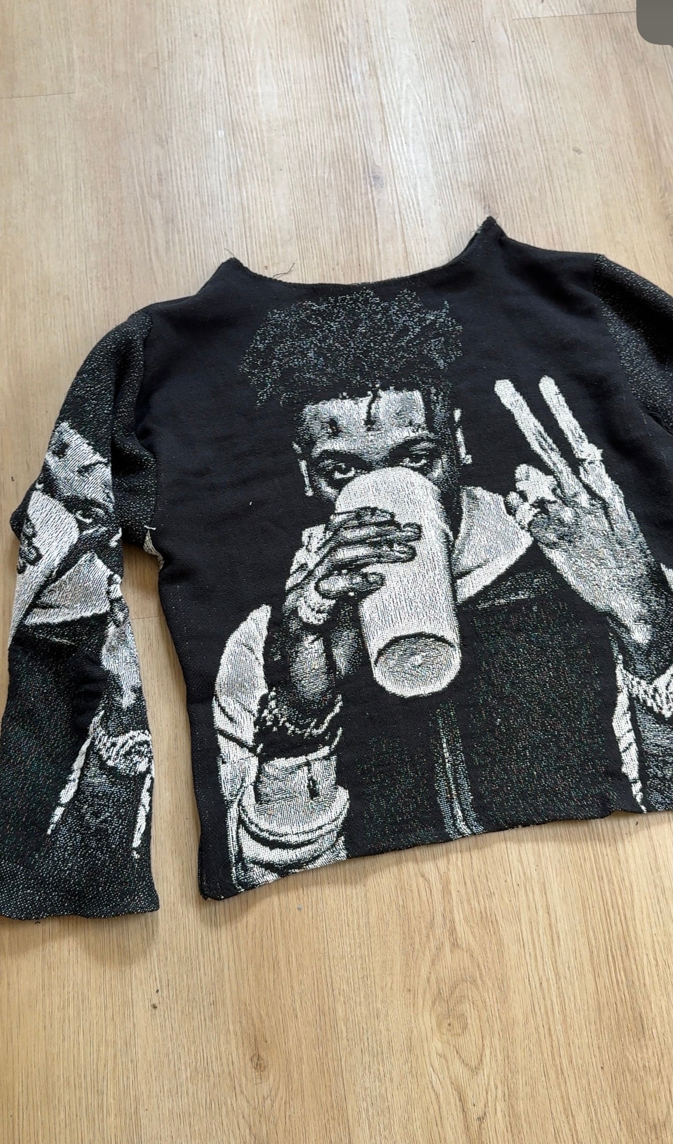 YOUNGBOY SWEATER💚